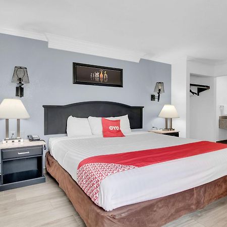 Three Rivers Executive Inn & Suites By Oyo Екстериор снимка