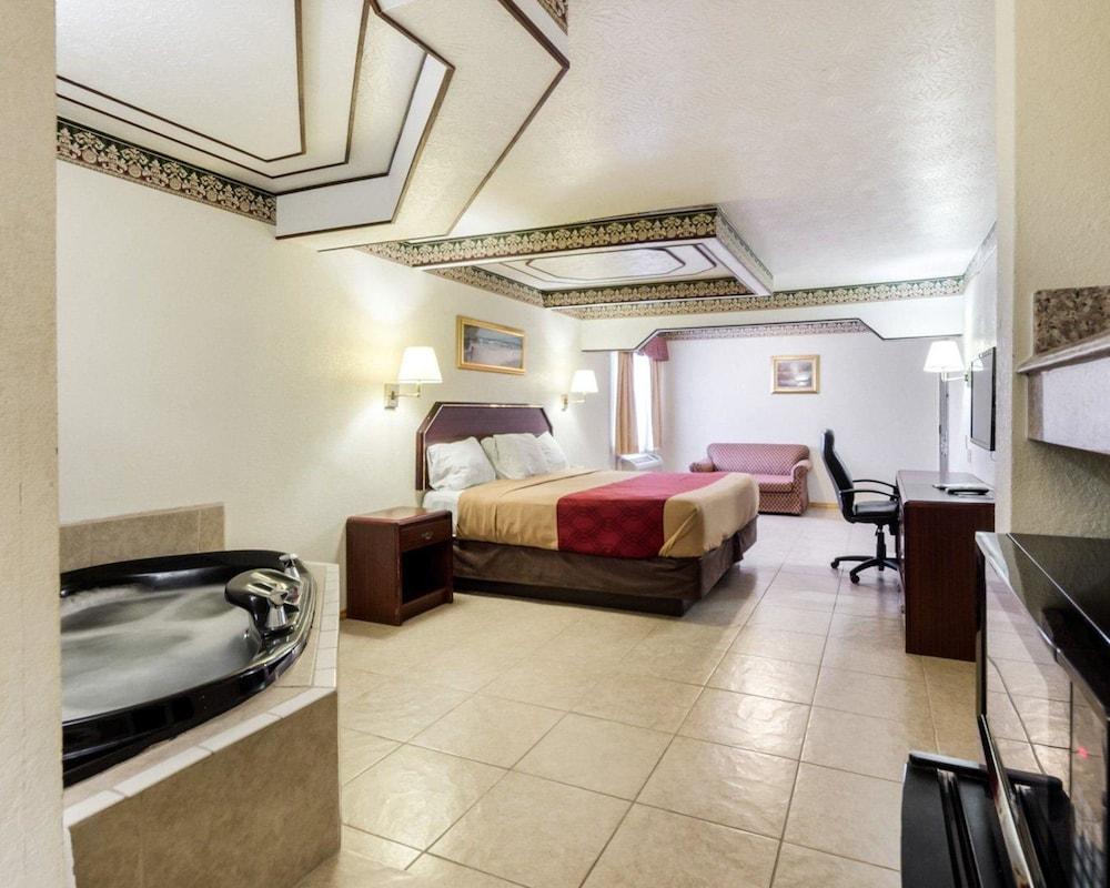 Three Rivers Executive Inn & Suites By Oyo Екстериор снимка