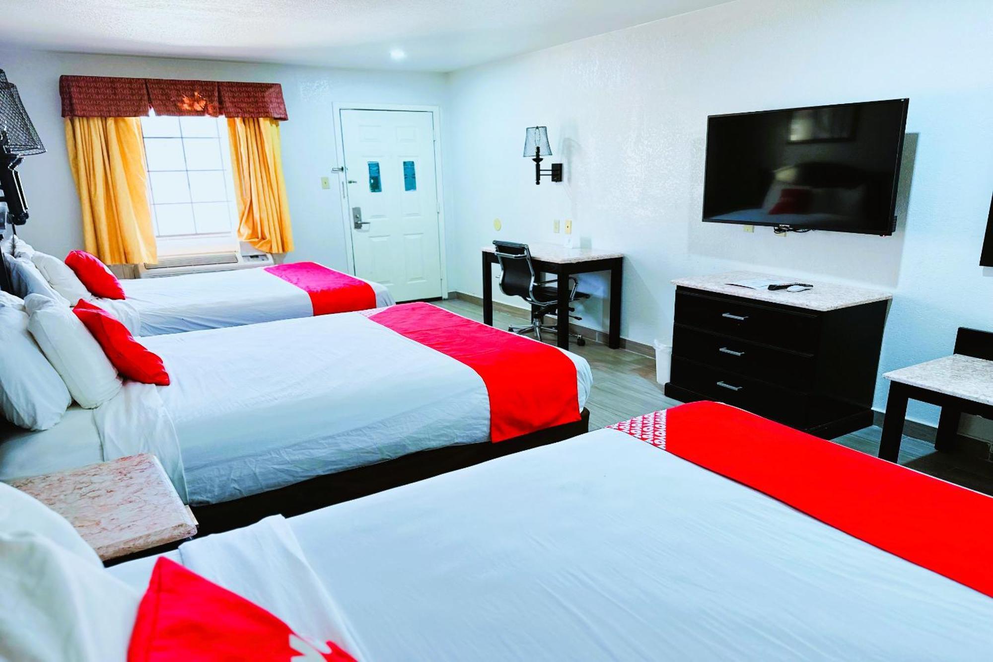 Three Rivers Executive Inn & Suites By Oyo Екстериор снимка
